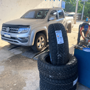 Camioneta Pickup para ser instalados sus neumáticos